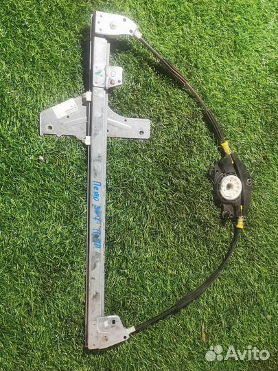 Стеклоподъемник Peugeot 307 1.4 KFW 2003 г