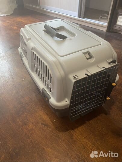 Переноска для животных пластиковая