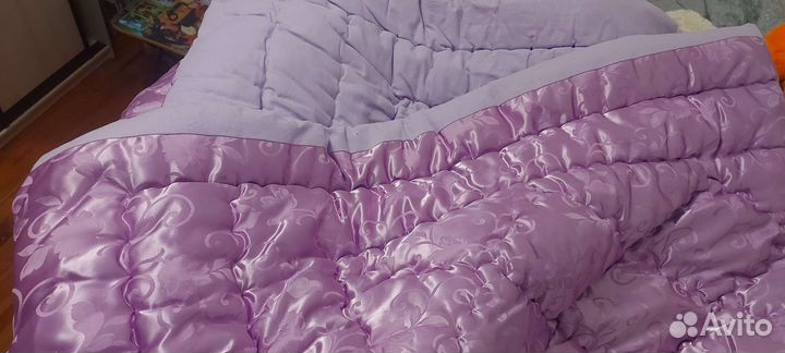 Одеяла шерстяные новые 1.5