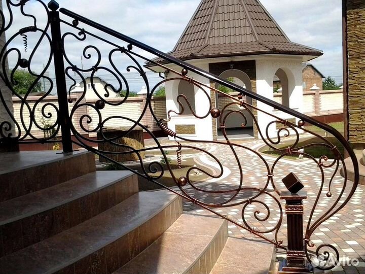 Перила и лестница кованные