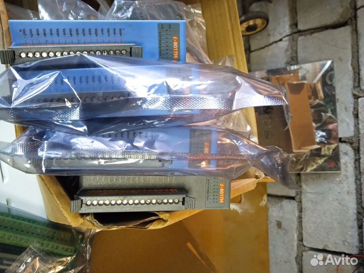 Модуль I-8017H CR