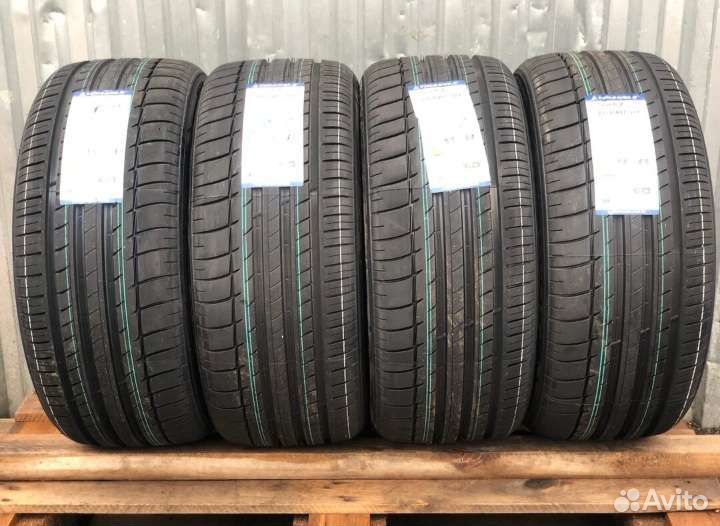Triangle TH201 215/45 R16 97W