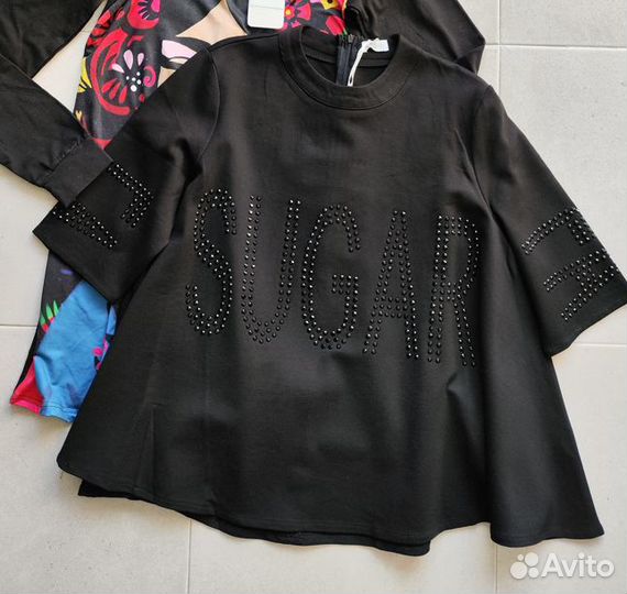 Новый топ со стразами Fun&Fun оригинал плотный