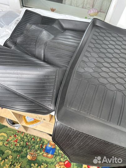 Автомобильные коврики Renault Duster