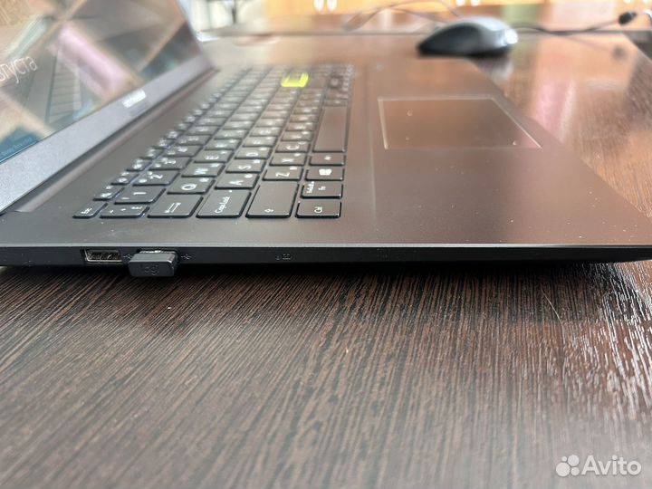 Asus vivobook k513e oled