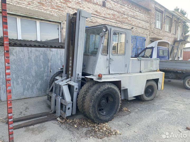 Вилочный погрузчик ЛЬВОВСКИЙ ПОГРУЗЧИК (ЛЕВ) 41053, 1996