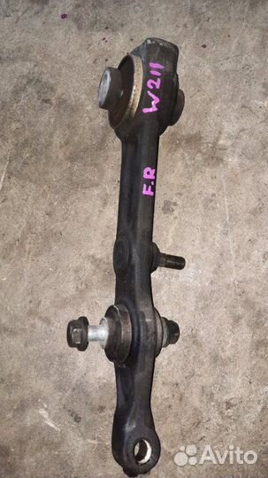 Рычаг передний правый Mersedes Benz W211