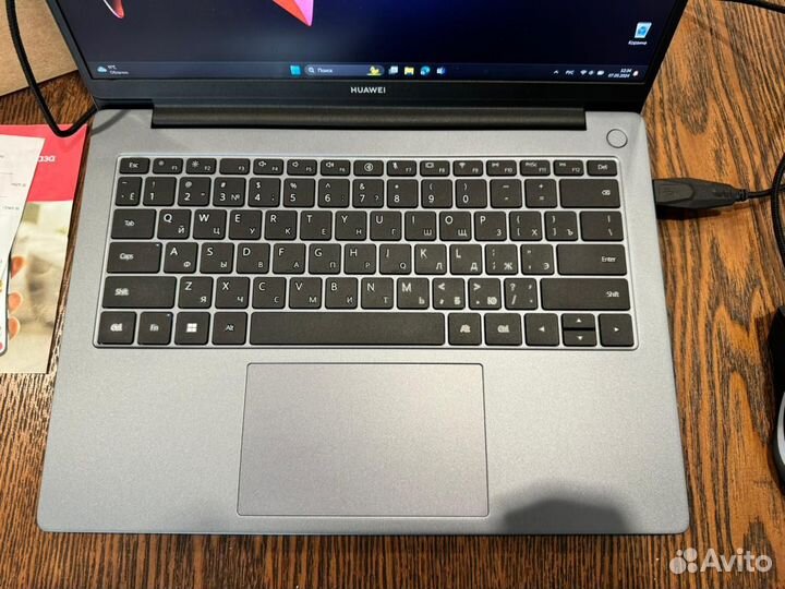 Huawei matebook d14