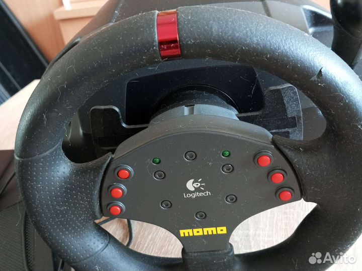 Игровой руль с педалями для пк