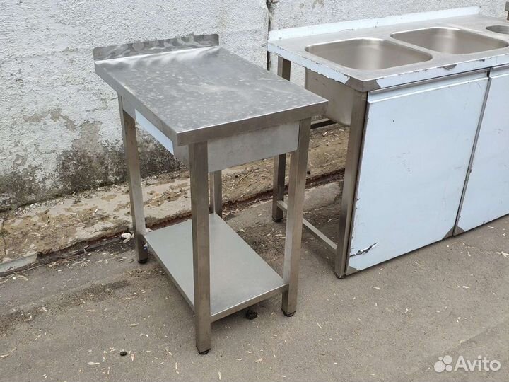 Стол рабочий