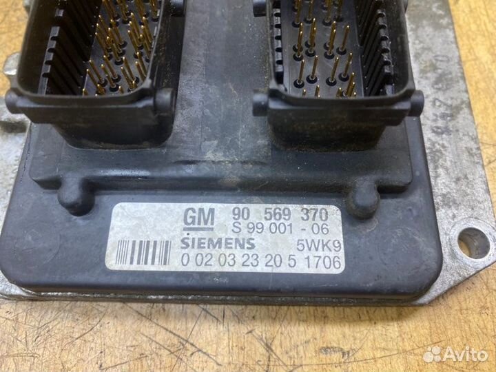 Блок управления двигателем Opel Vectra B X18XE1