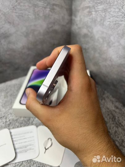 iPhone 14 256gb шикарный