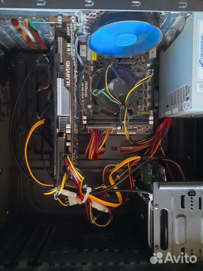Компьютер 4 ядра, 2гб видеокарта, SSD+HDD
