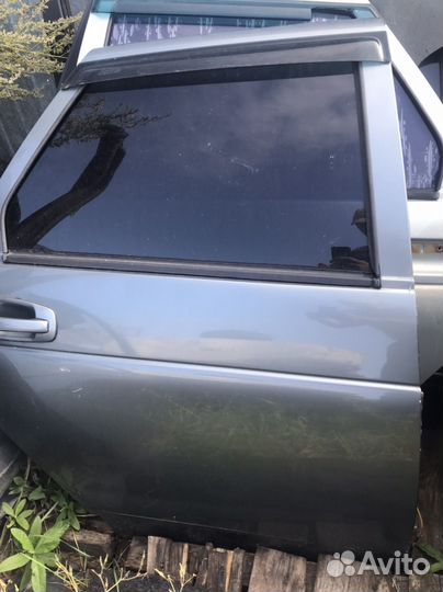 Задние двери приора