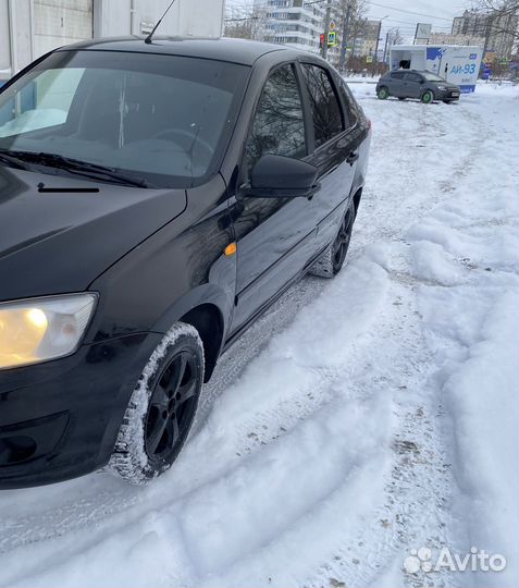 Nokian Tyres Hakka V 7/8 R14 20