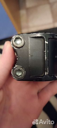 Зажим для трюкового самоката рут