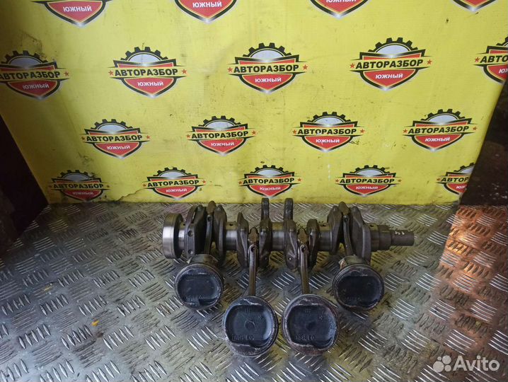 Коленвал,поршень Honda Civic 5D 1.4