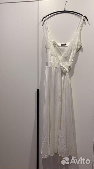 Белый женский халат