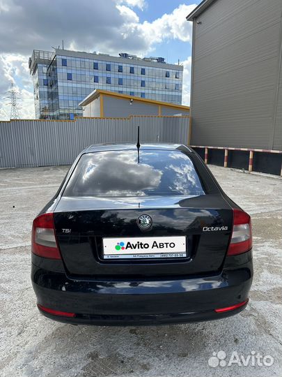 Skoda Octavia 1.8 МТ, 2012, 284 000 км