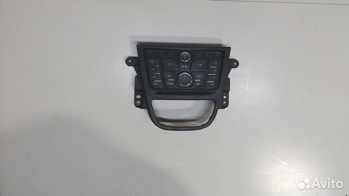 Панель управления магнитолой Opel Mokka, 2013