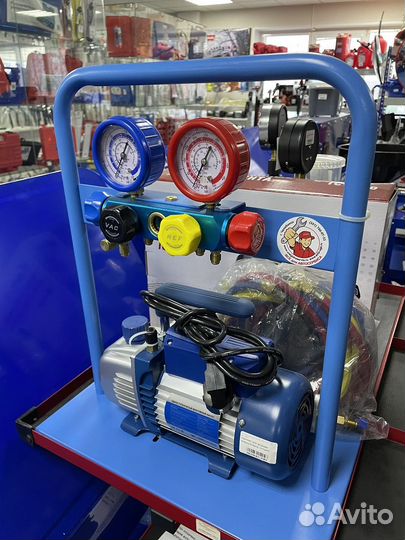Установка для заправки автомобильных кондиционеров