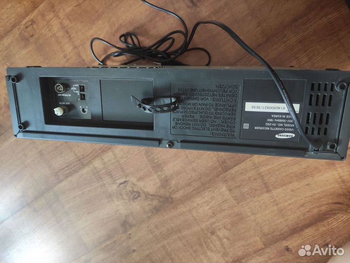 Видеомагнитофон samsung