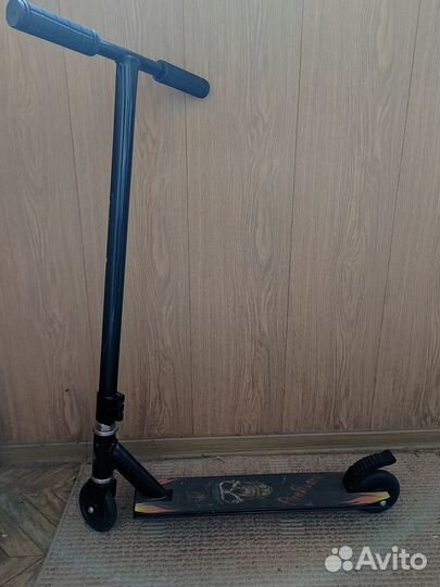 Трюковой самокат