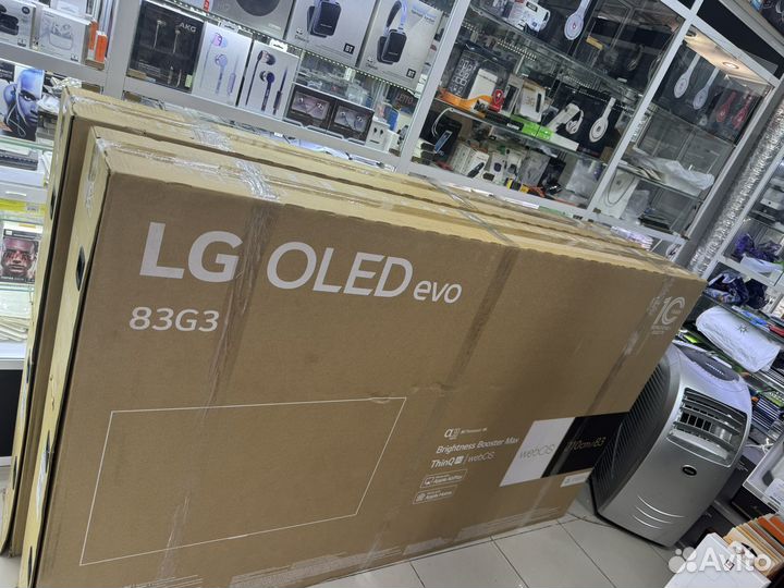Телевизор LG83G33LA