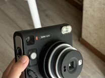 Фотоаппарат моментальной печати instax