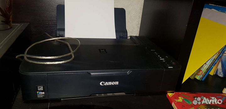 Принтер Canon pixma mp235. Цветной