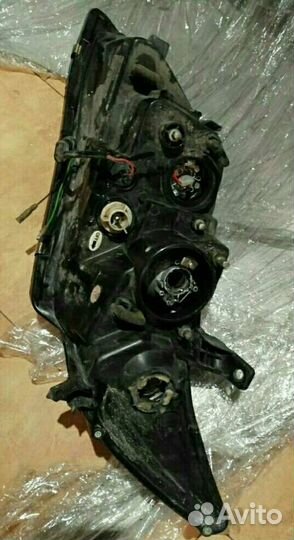 Фара правая Toyota Camry