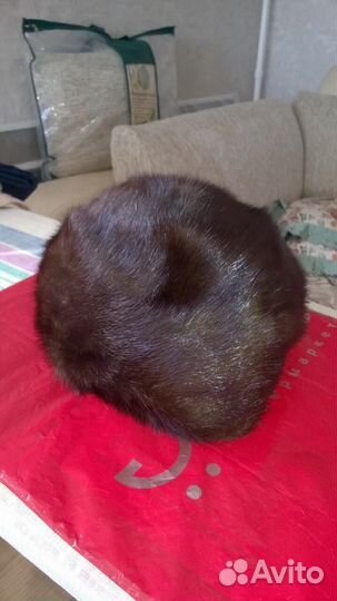 Черный норковый берет