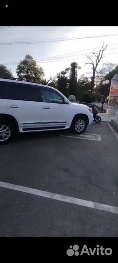 Toyota Land Cruiser 4.6 AT, 2012, 320 000 км