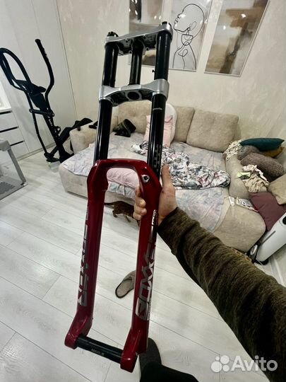 Вилка дх Rock Shox Boxxer Ultimate 29 Charger 2.1