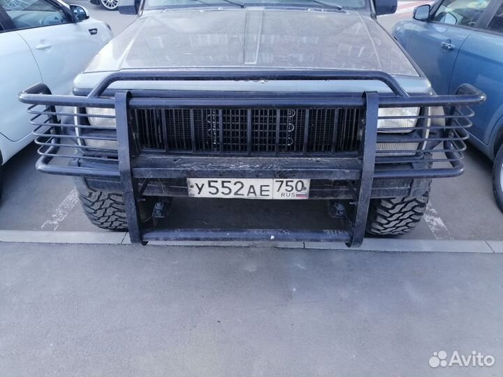 Кенгурятник на jeep cherokee