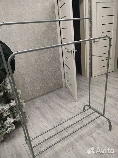 Вешалка напольная