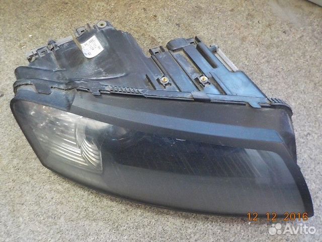Фара правая Audi S8 седан BSM-002835 2008