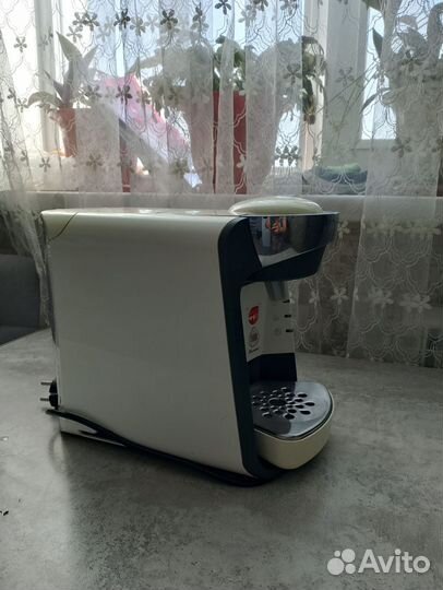 Продам капсульную кофеварку