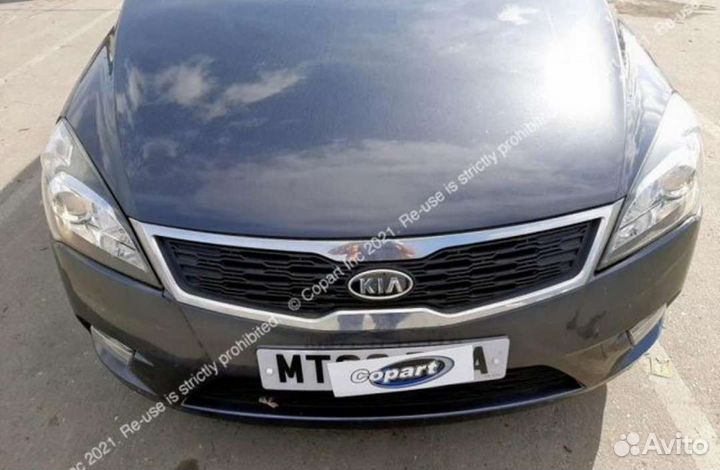 Дверь передняя правая и другое Kia Ceed sv g4fb