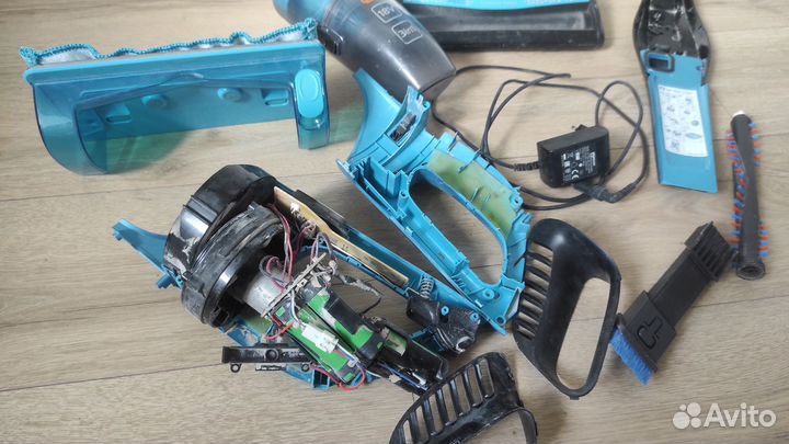 Вертикальный пылесос Philips FC6404/01