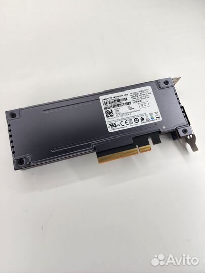 Samsung PM1725b 1.6 SSD pcie Gen3 x8