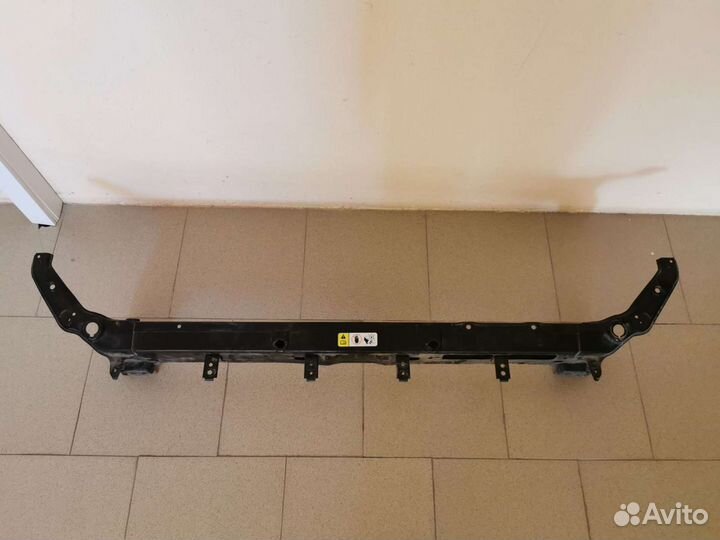 Панель передняя телевизора Hyundai Santa Fe 3