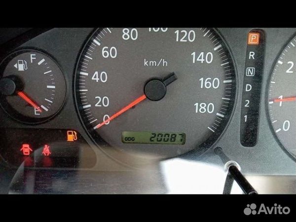 Nissan Bluebird Sylphy FG10 2003г. Пробег 20т.км