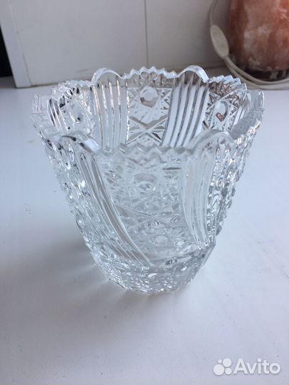 Хрустальная ваза