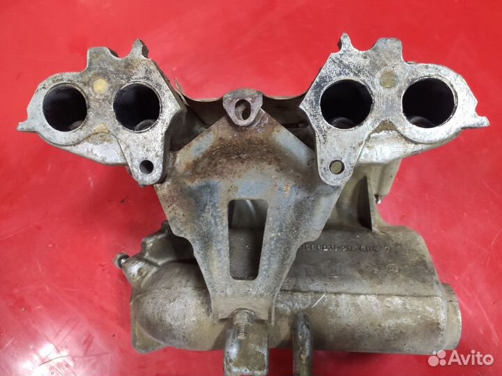 Впускной коллектор ваз 1.5 8кл