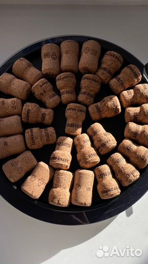 Пробки от шампанского