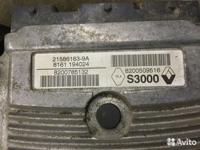 Блок управления двигателем Рено Меган 2 2002-2009г