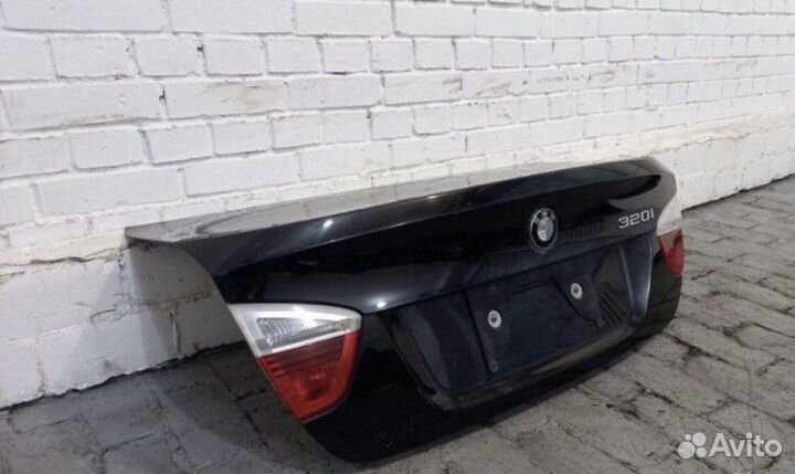 Крышка багажника BMW e90 дорест