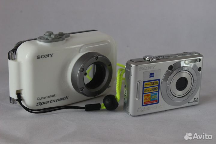 Подводный бокс Sony и фотокамера Sony
