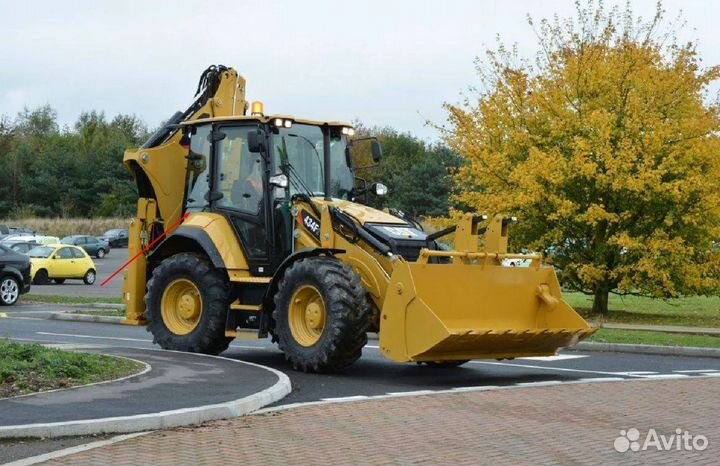 Стекло за дверью правое погрузчика Caterpillar 434
